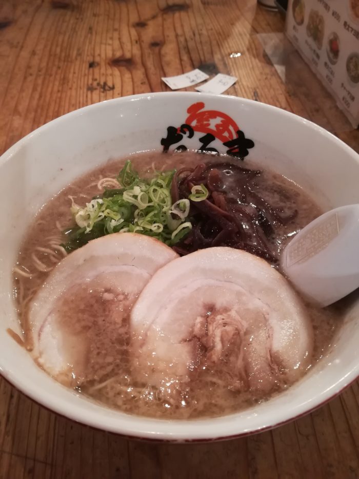 九州ラーメン だるま