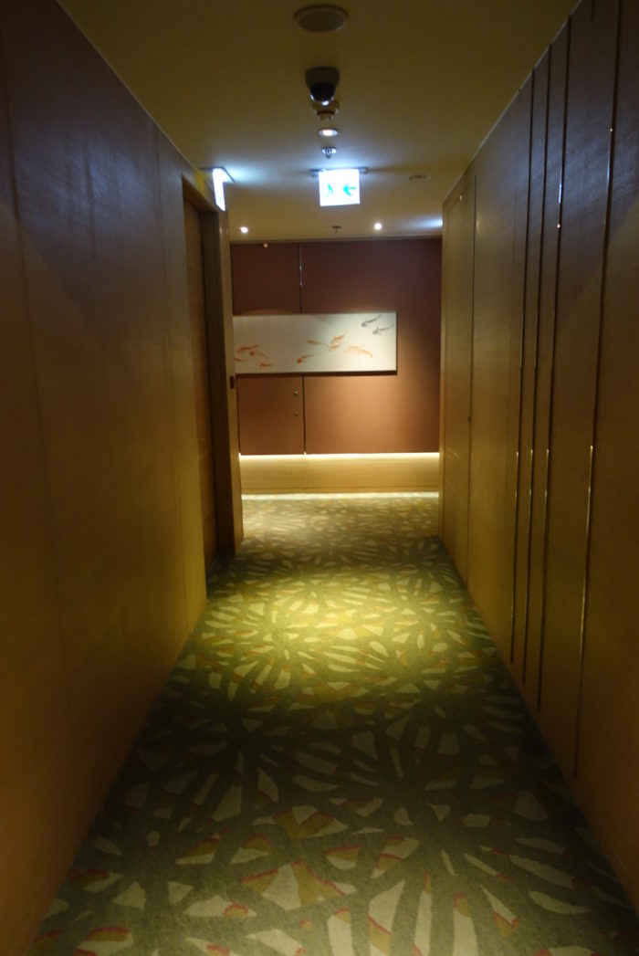 廊下は和？エキゾチック？