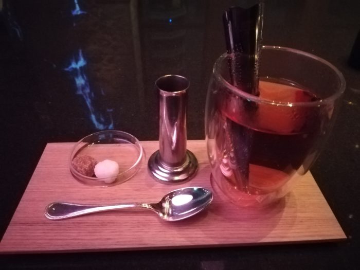 インターコンチネンタル大阪のバーなのに紅茶を頼むの巻