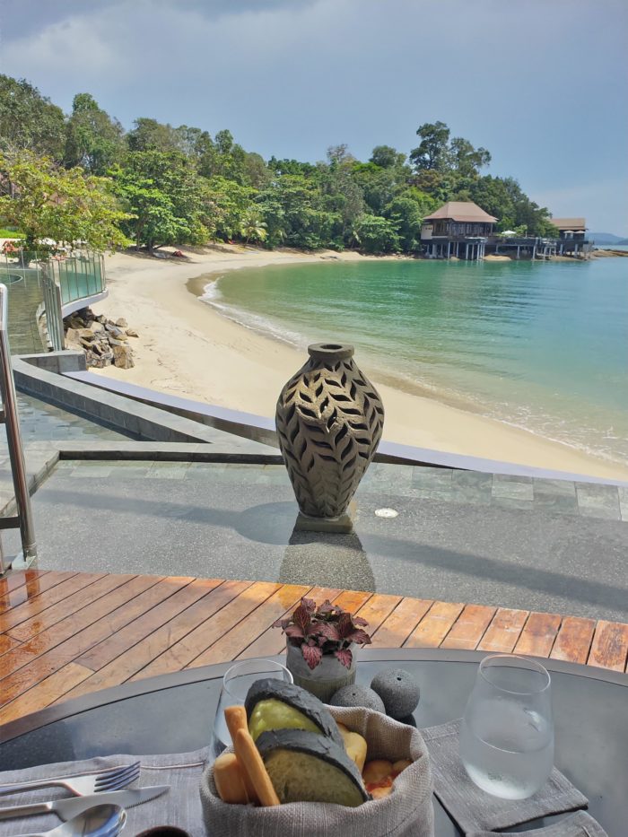 The Beach Grill&Bar(ザビーチグリル&バー)