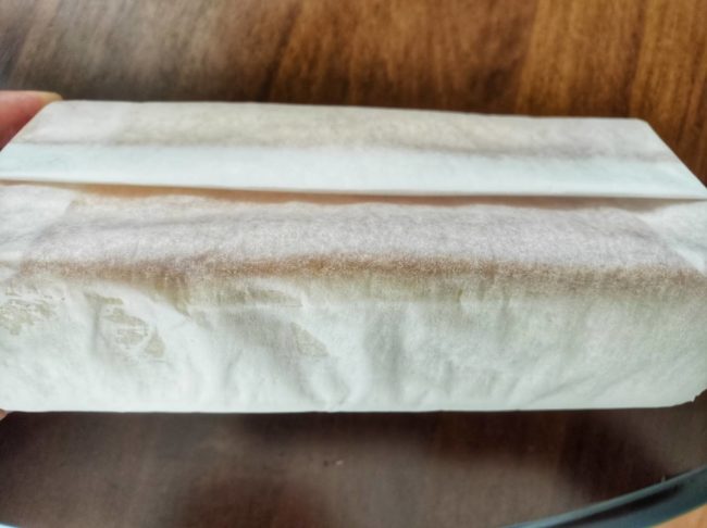 封開けるとミスターチーズケーキがどーん！