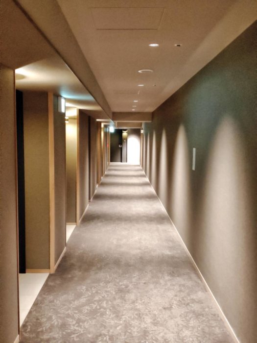 部屋までの廊下