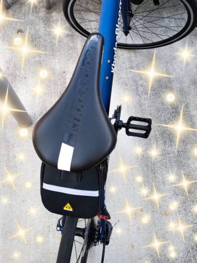 クロスバイクRAIL700をアクセサリーで快適に｜ヘルメットとフレームバッグを購入