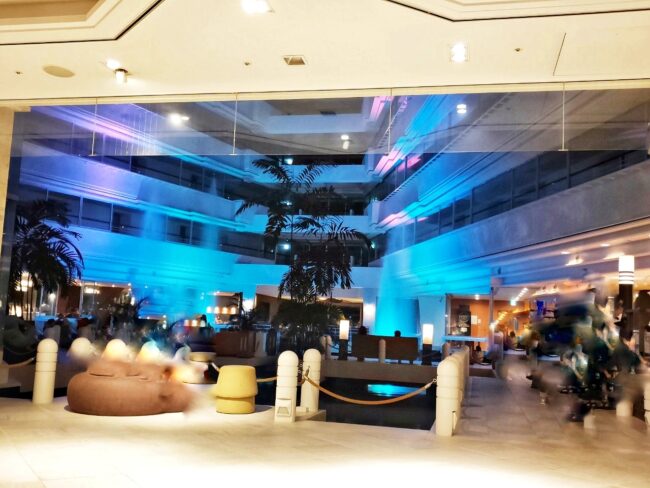 噴水とプロジェクションマッピングのショーが2回